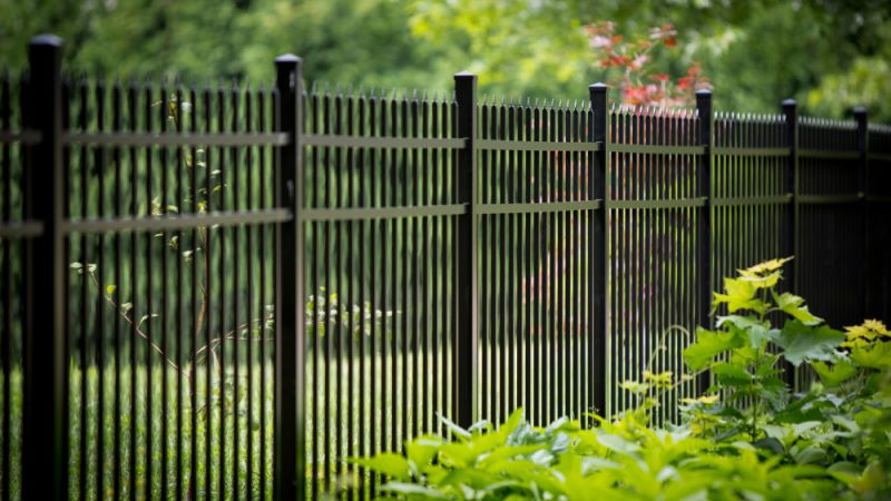 Aluminum fences for protection in Savannah Georgia