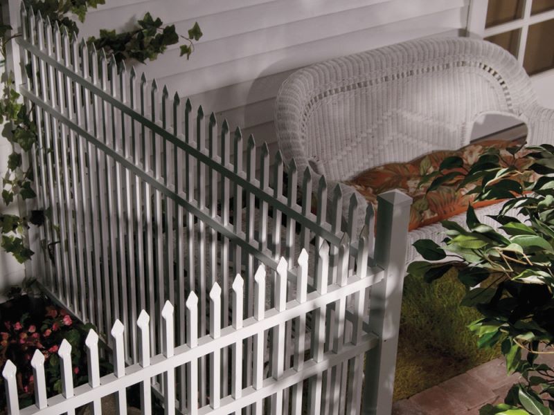 Aluminum fence