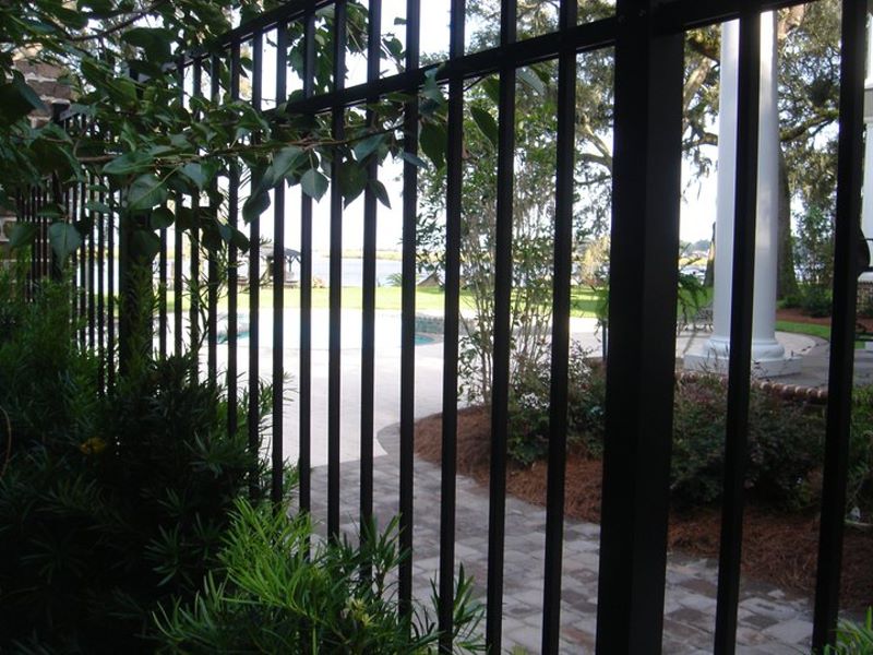 Aluminum fence