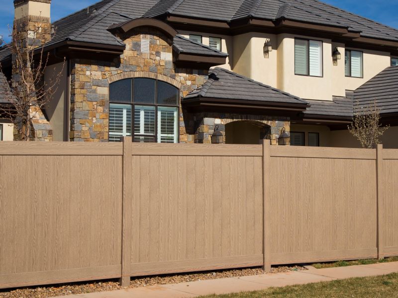 Popular Privacy vinyl Fence Dogwood Cambium Selected by our Georgia and South Carolina Residents