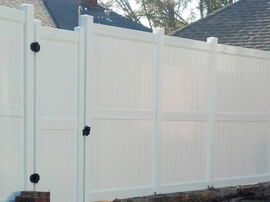 Bloomingdale Georgia vinyl privacy fencing